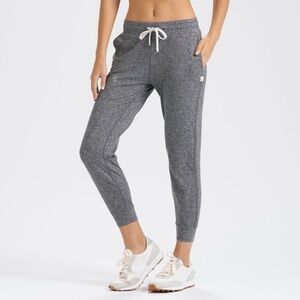 Feat Roam Joggers in Heather Grey [1262]